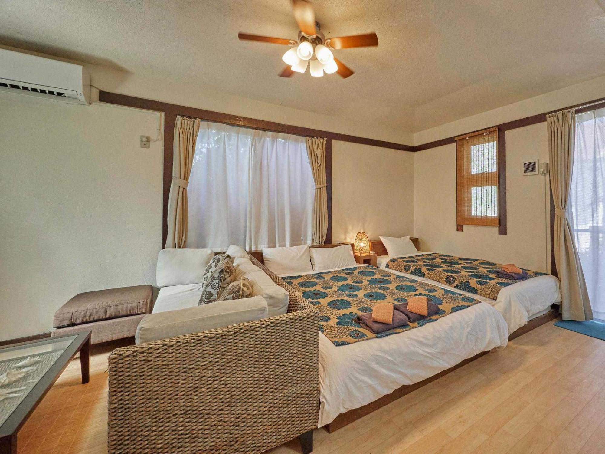 Yukurina Resort Okinawa Motobu Buitenkant foto