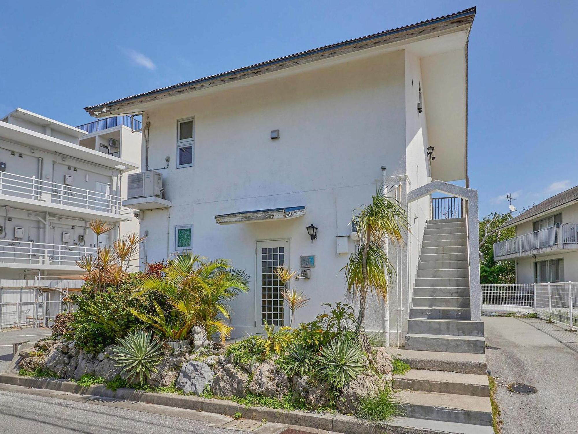 Yukurina Resort Okinawa Motobu Buitenkant foto