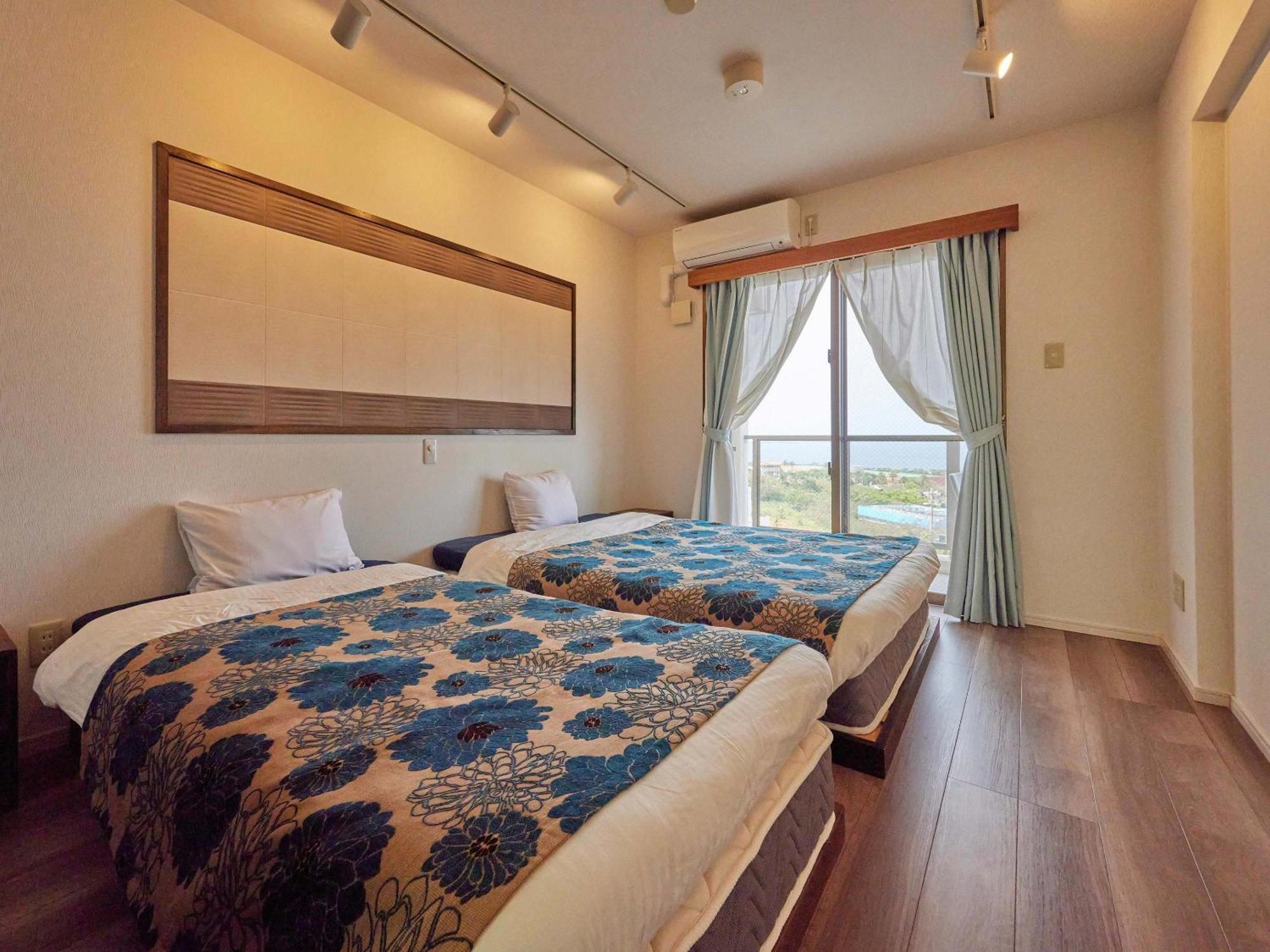 Yukurina Resort Okinawa Motobu Buitenkant foto